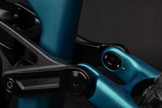 VTT Électrique Tout-Suspendu Santa Cruz Bullit 4 Carbone C Sram 90 12V 600Wh Bosch 100 Nm MX (29/27.5'') Bleu 2026