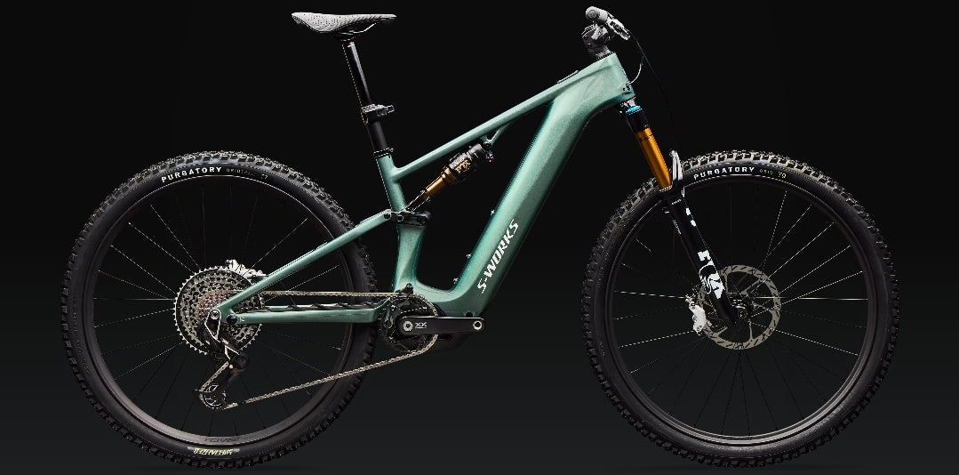 Velo electrique Specialized 
S-Works Turbo Levo R
Couple de 111 Nm, puissance de 850 W, batterie de 840W 2026