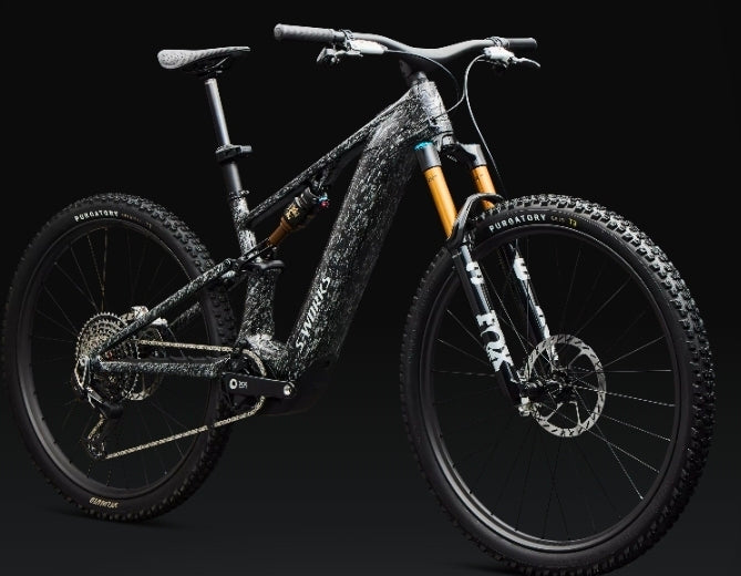 Velo electrique Specialized 
S-Works Turbo Levo R
Couple de 111 Nm, puissance de 850 W, batterie de 840W 2026