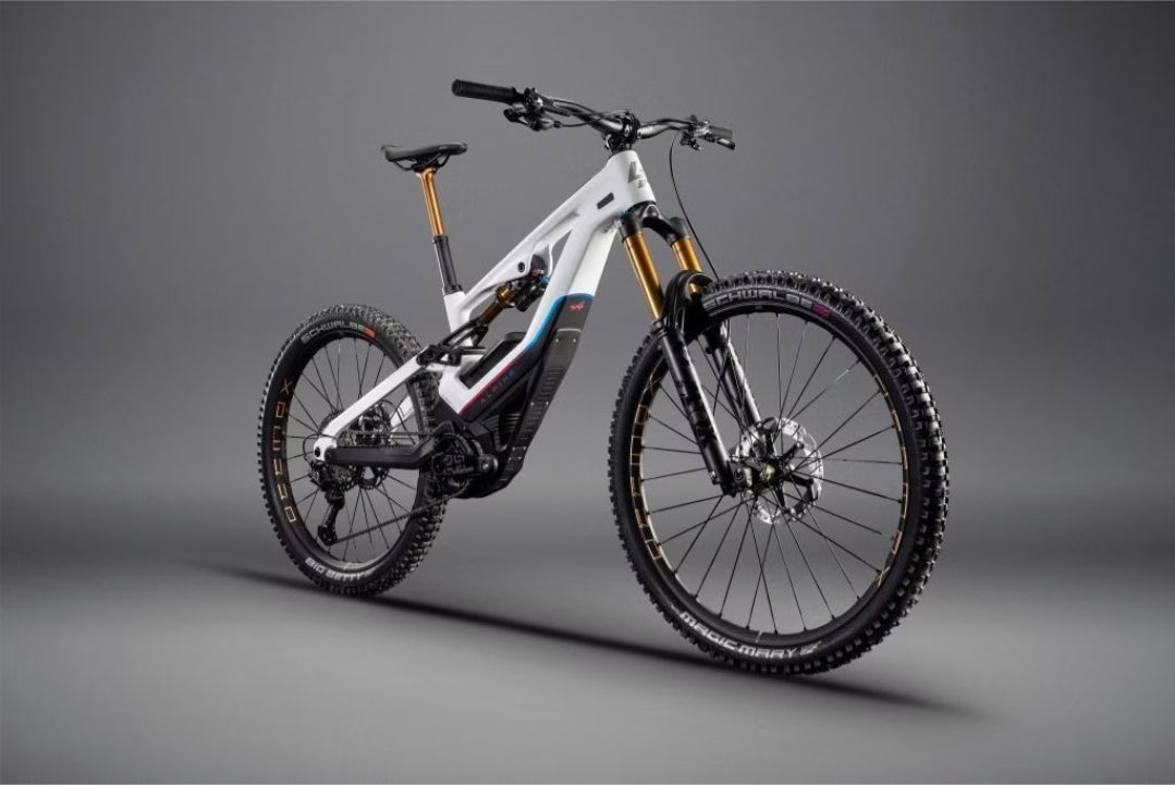 VTT Électrique Tout-Suspendu Lapierre Overvolt LPG SE R 12V 800Wh Bosch 100 Nm MX (29/27.5'') Blanc