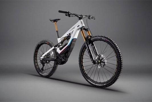 VTT Électrique Tout-Suspendu Lapierre Overvolt LPG SE R 12V 800Wh Bosch 100 Nm MX (29/27.5'') Blanc