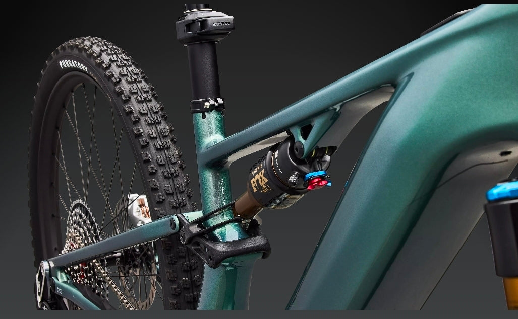 Velo electrique Specialized 
S-Works Turbo Levo R
Couple de 111 Nm, puissance de 850 W, batterie de 840W 2026