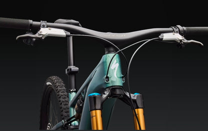 Velo electrique Specialized 
S-Works Turbo Levo R
Couple de 111 Nm, puissance de 850 W, batterie de 840W 2026