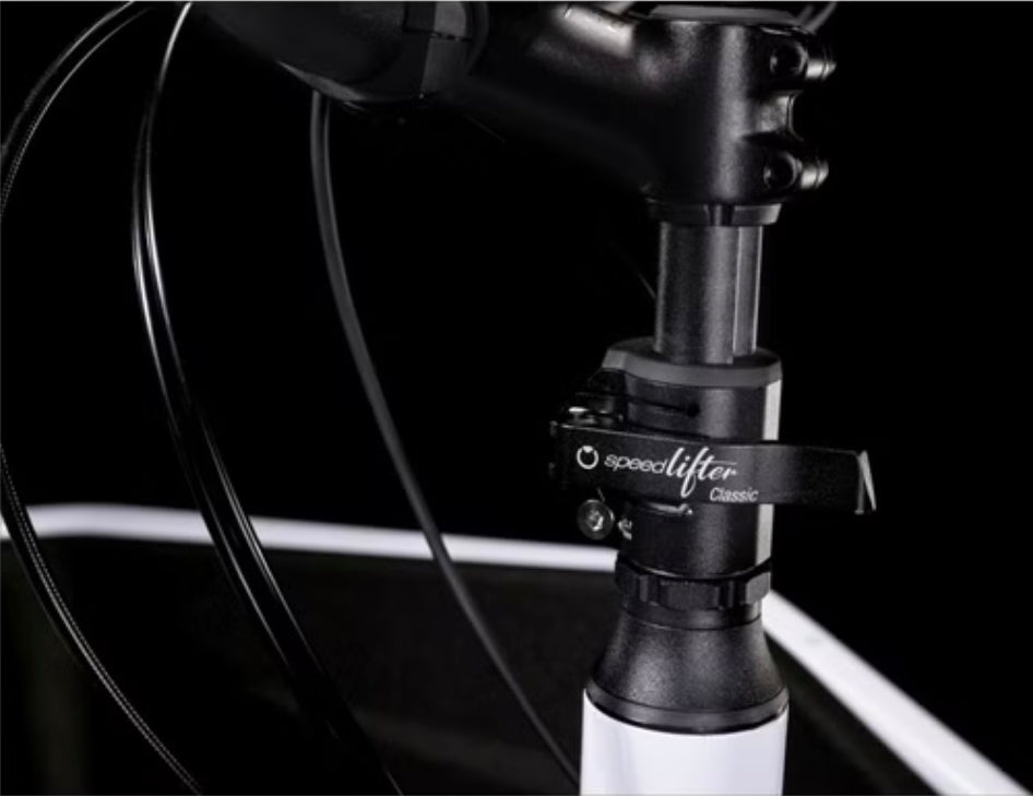 Bicicleta eléctrica de carga Cube Cargo Hybrid 500 Enviolo Cargo 500 Wh 20/27,5'' Blanco Flash